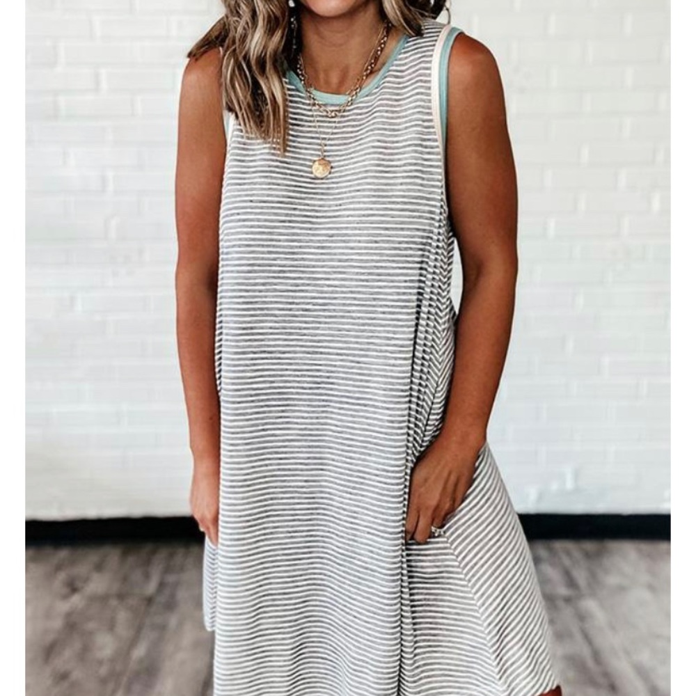 Melesy Boutique - Crew Neck Striped Dress